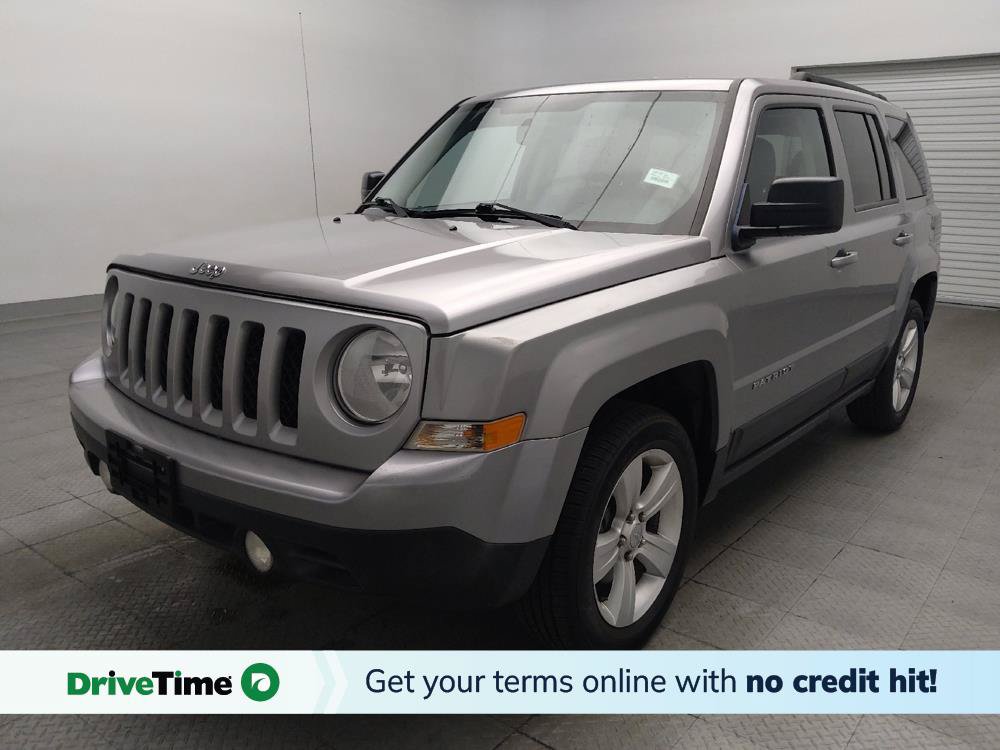 Used 2016 Jeep Patriot Latitude FWD image 1