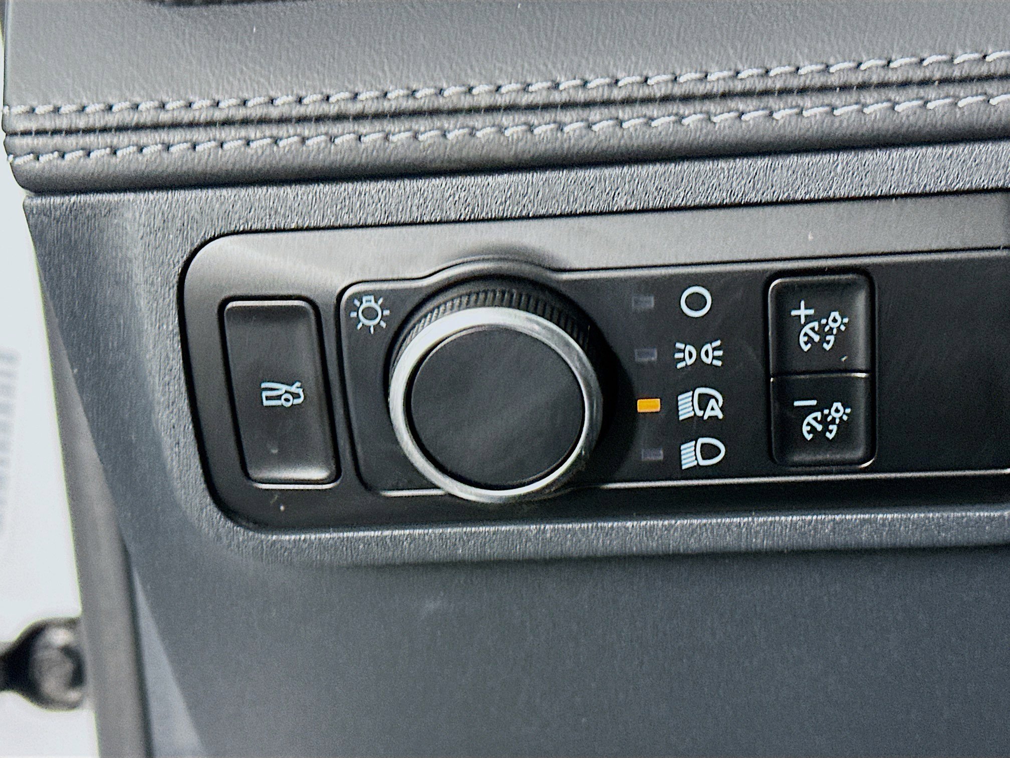 Used 2024 Ford Mustang Premium image 17