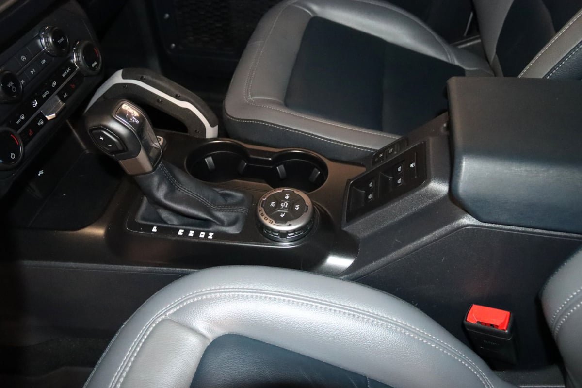 Used 2023 Ford Bronco Outer Banks AWD/4WD image 44