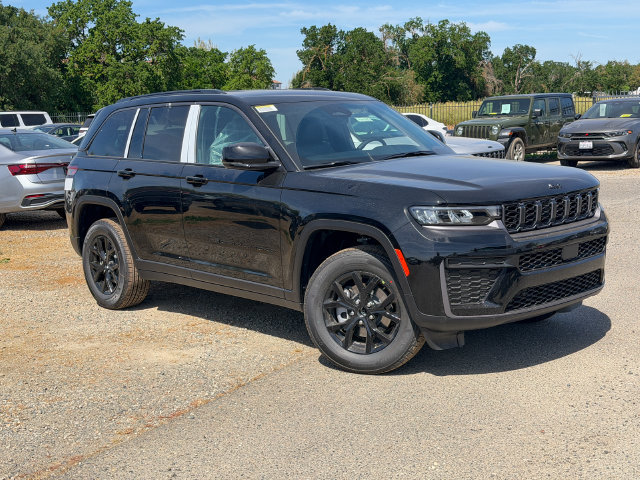 New 2026 Jeep Grand Cherokee Altitude AWD/4WD image 2