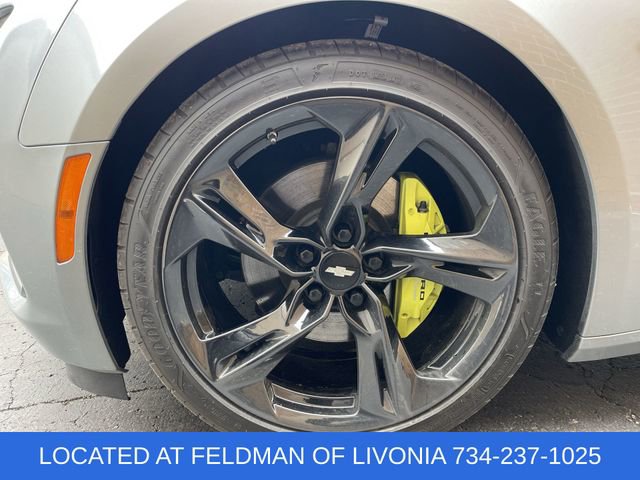 Used 2023 Chevrolet Camaro SS RWD image 31