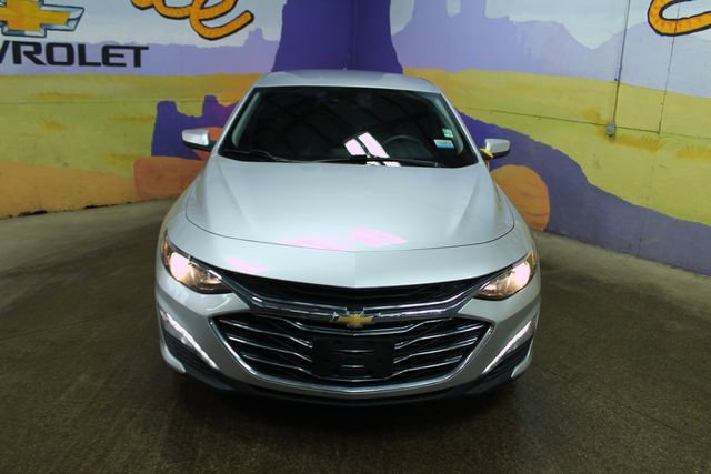 Used 2021 Chevrolet Malibu LT image 3