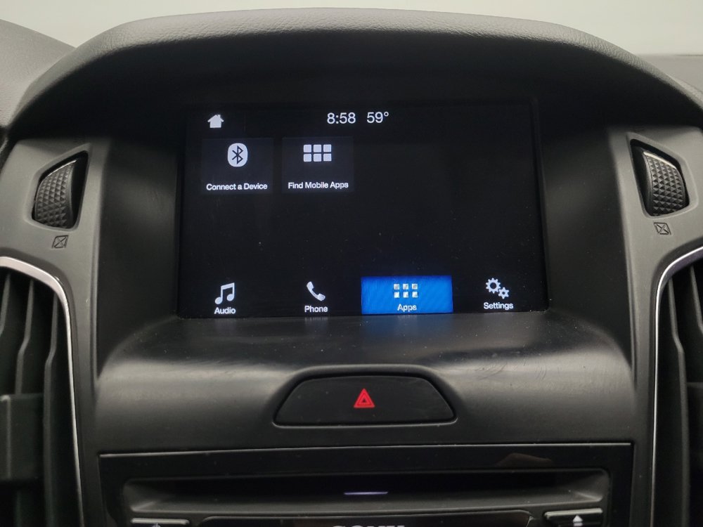 Used 2017 Ford Focus SEL FWD image 25