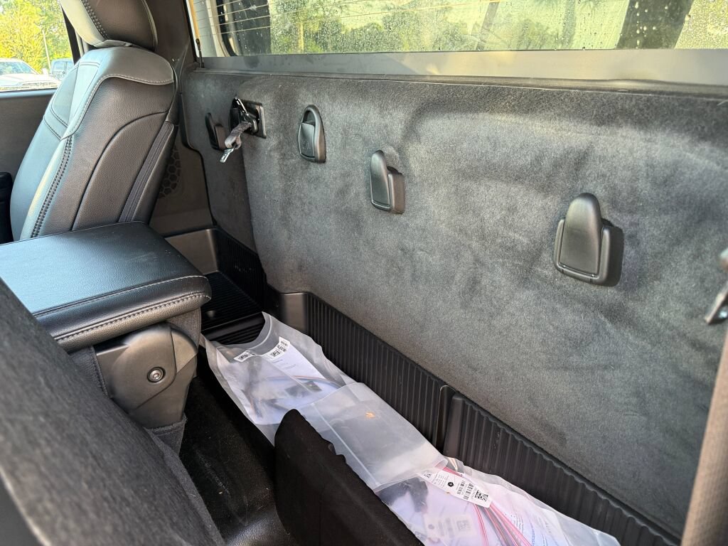 Used 2024 RAM 3500 Tradesman w/ Snow Chief Group AWD/4WD image 28