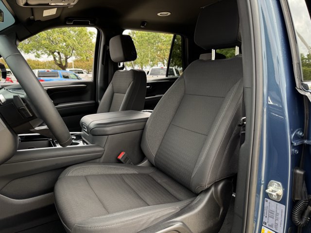 Used 2025 Chevrolet Tahoe LS AWD/4WD image 26