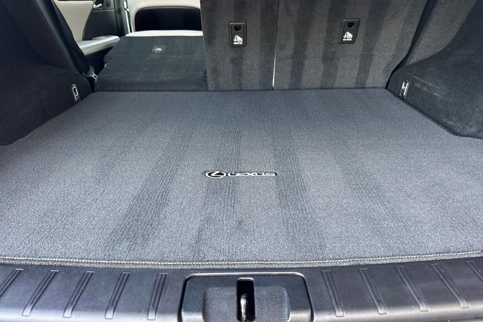 Certified 2021 Lexus RX 350 AWD w/ Accessory Package image 18