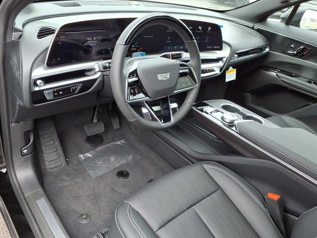 New 2026 Cadillac Lyriq Luxury w/ LPO, Floor Liner Package RWD image 3