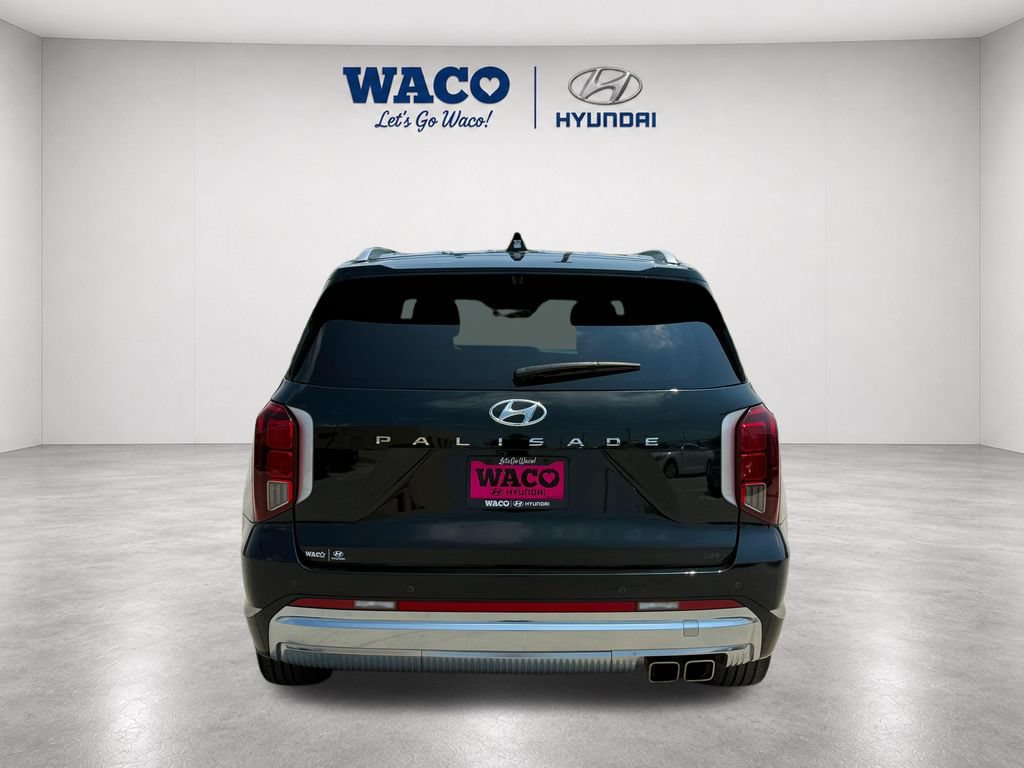 Used 2025 Hyundai Palisade Calligraphy FWD image 7