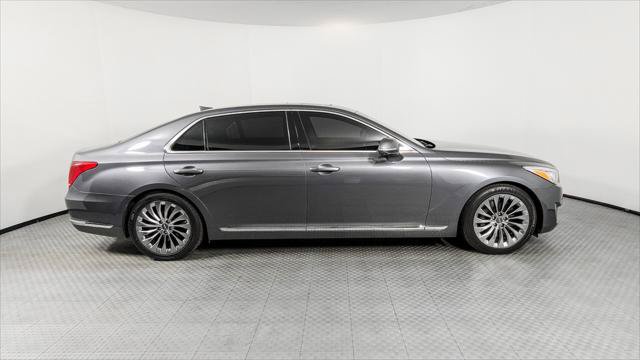 Used 2017 Genesis G90 5.0 Ultimate RWD image 9