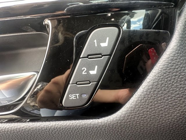 Used 2026 Honda CR-V EX-L image 25