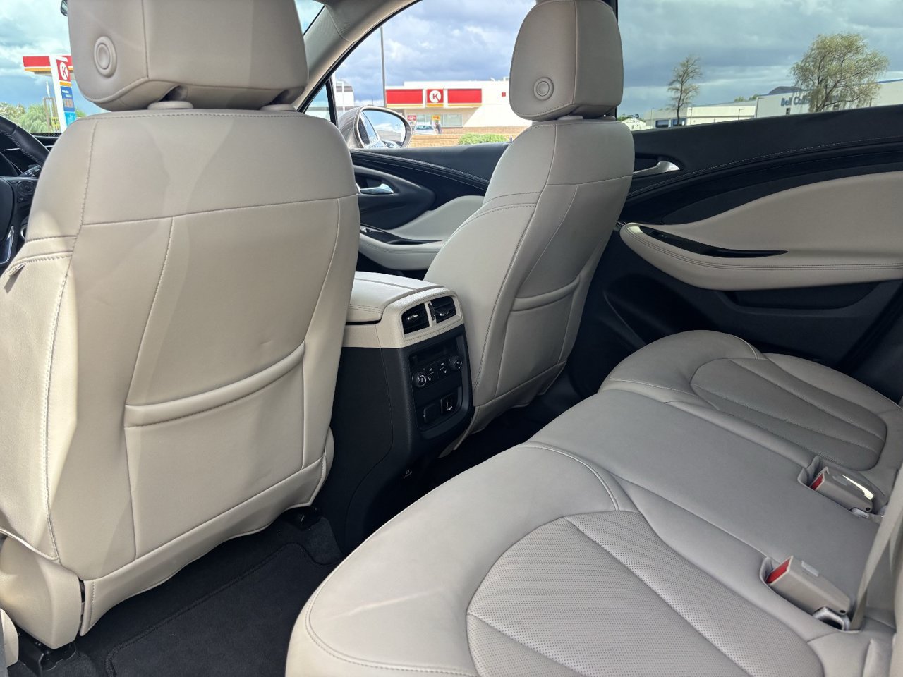 Used 2017 Buick Envision Premium AWD/4WD image 15