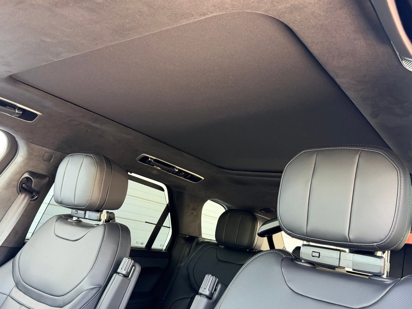 New 2026 Land Rover Range Rover Sport Autobiography AWD/4WD image 24