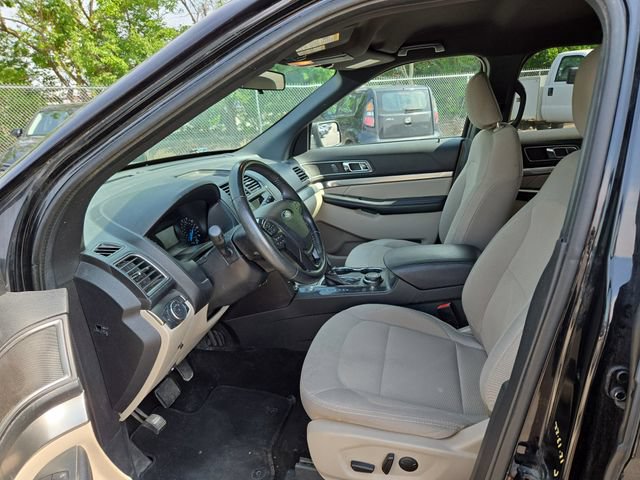 Used 2019 Ford Explorer XLT AWD/4WD image 20