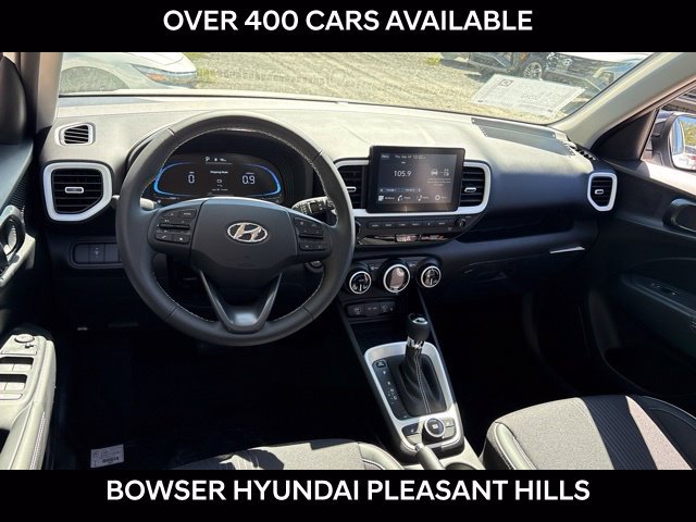 New 2026 Hyundai Venue SEL FWD image 6