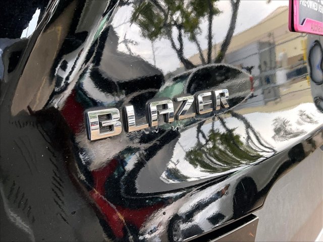 Certified 2019 Chevrolet Blazer L FWD image 29