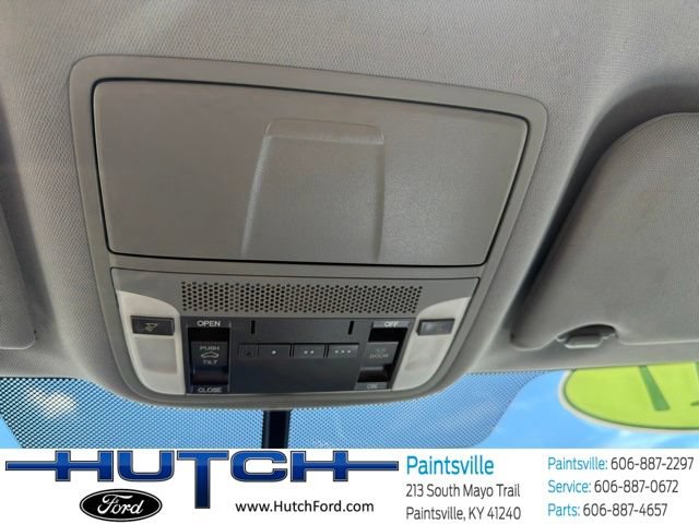 Used 2017 Acura TLX FWD image 26