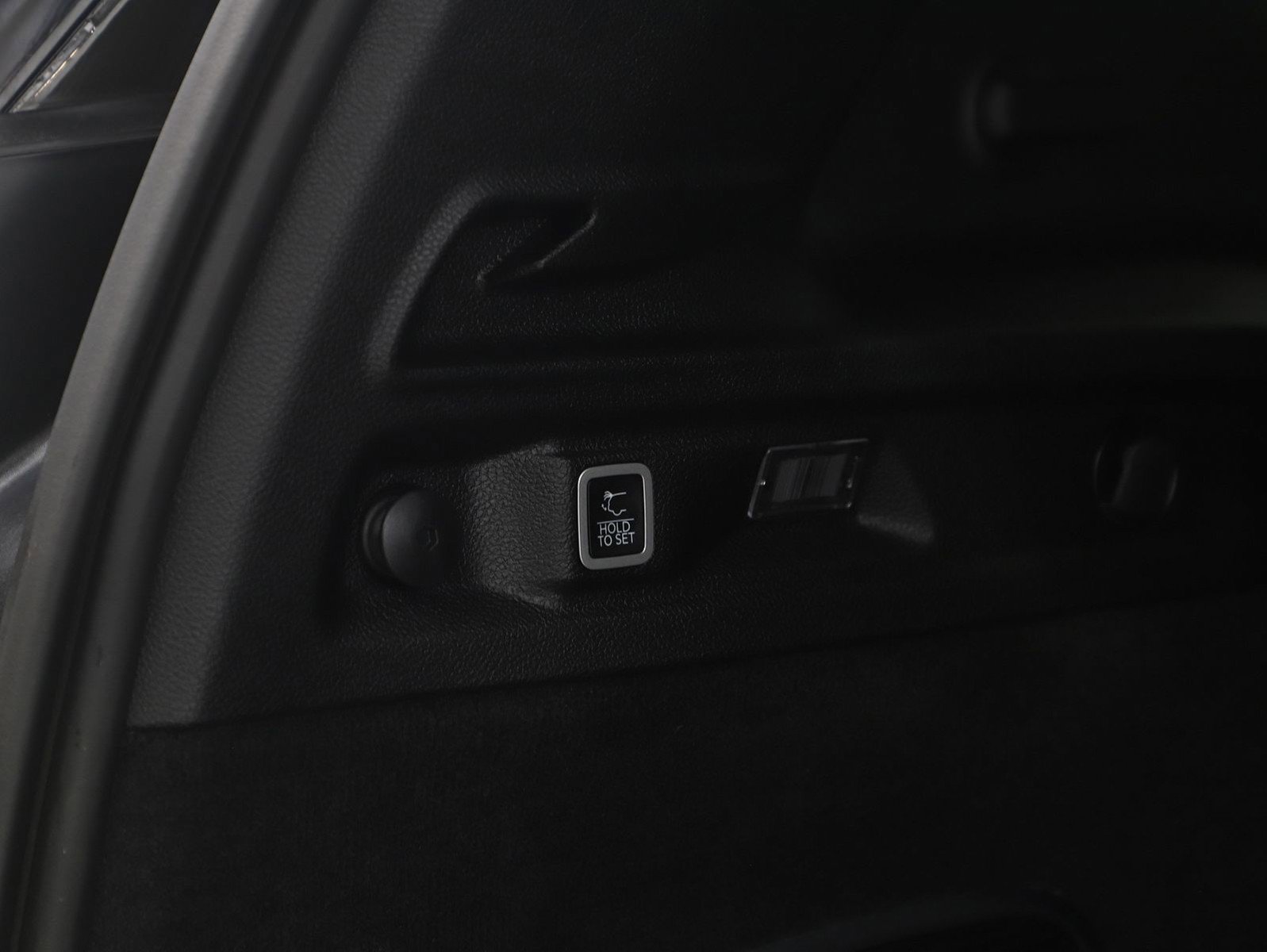 Used 2023 Jeep Grand Cherokee L Summit image 11