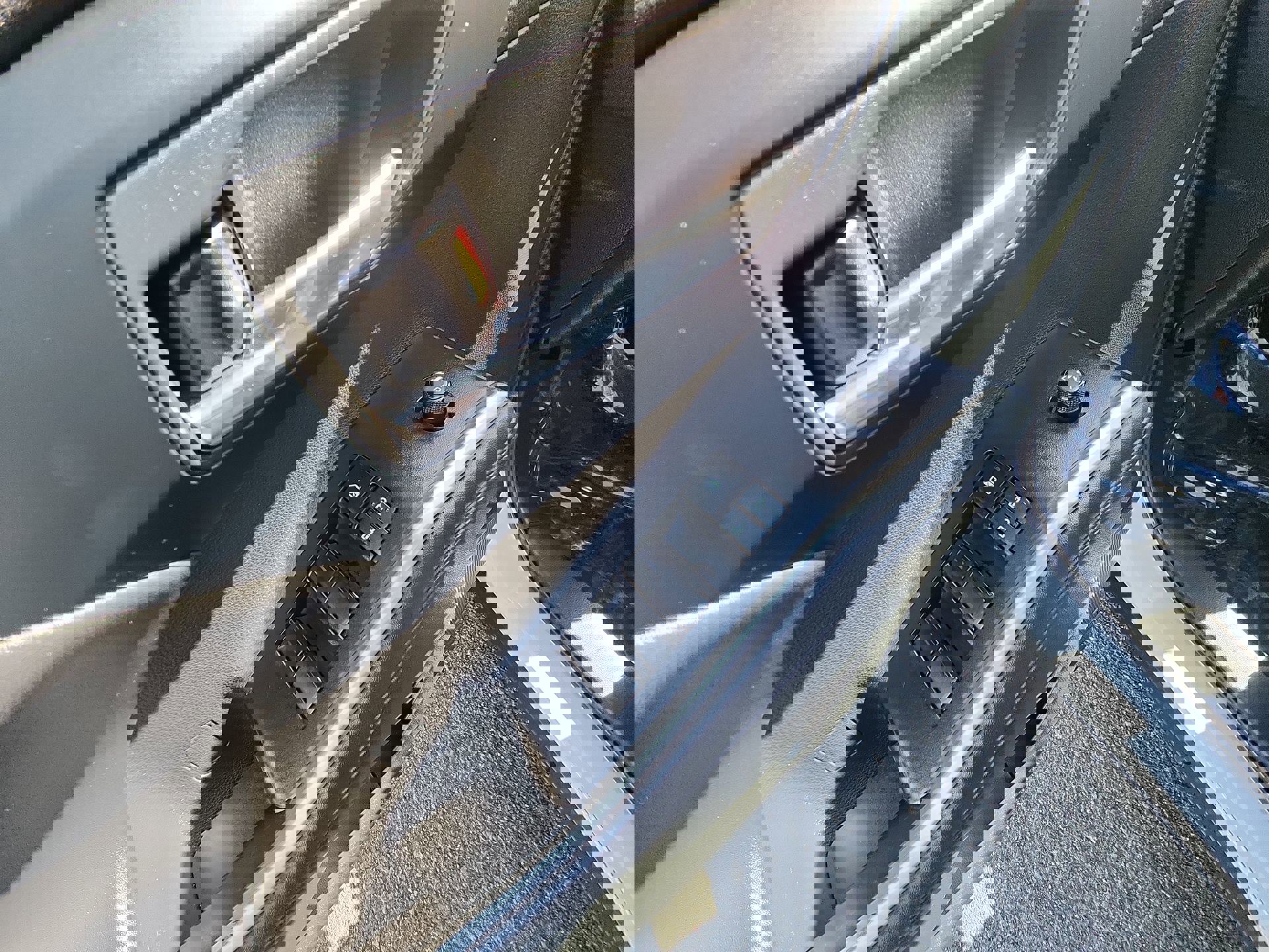 Used 2022 Toyota Highlander XLE image 15