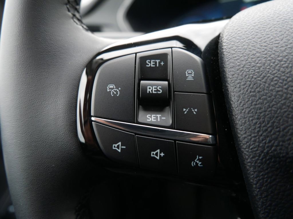 New 2025 Ford Escape Active w/ Active Premium Tech Pack AWD/4WD image 28