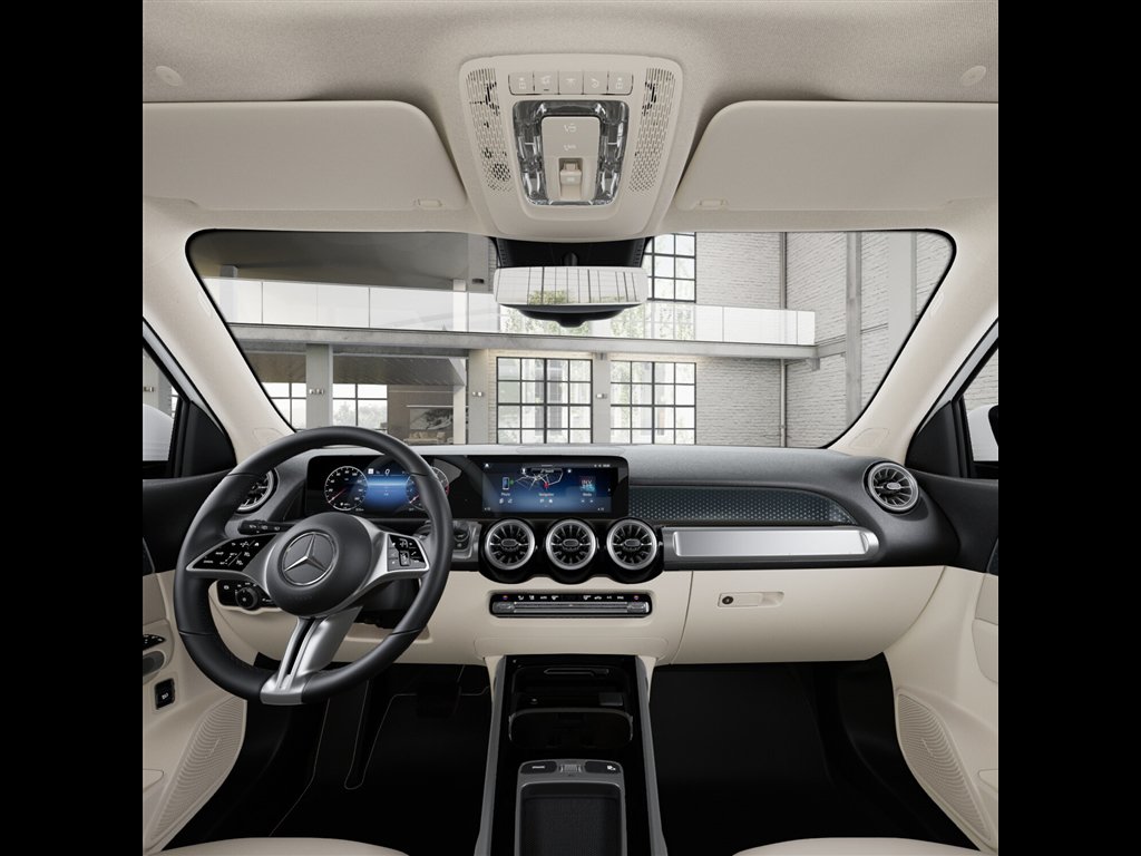 Certified 2026 Mercedes-Benz GLB 250 4MATIC image 42