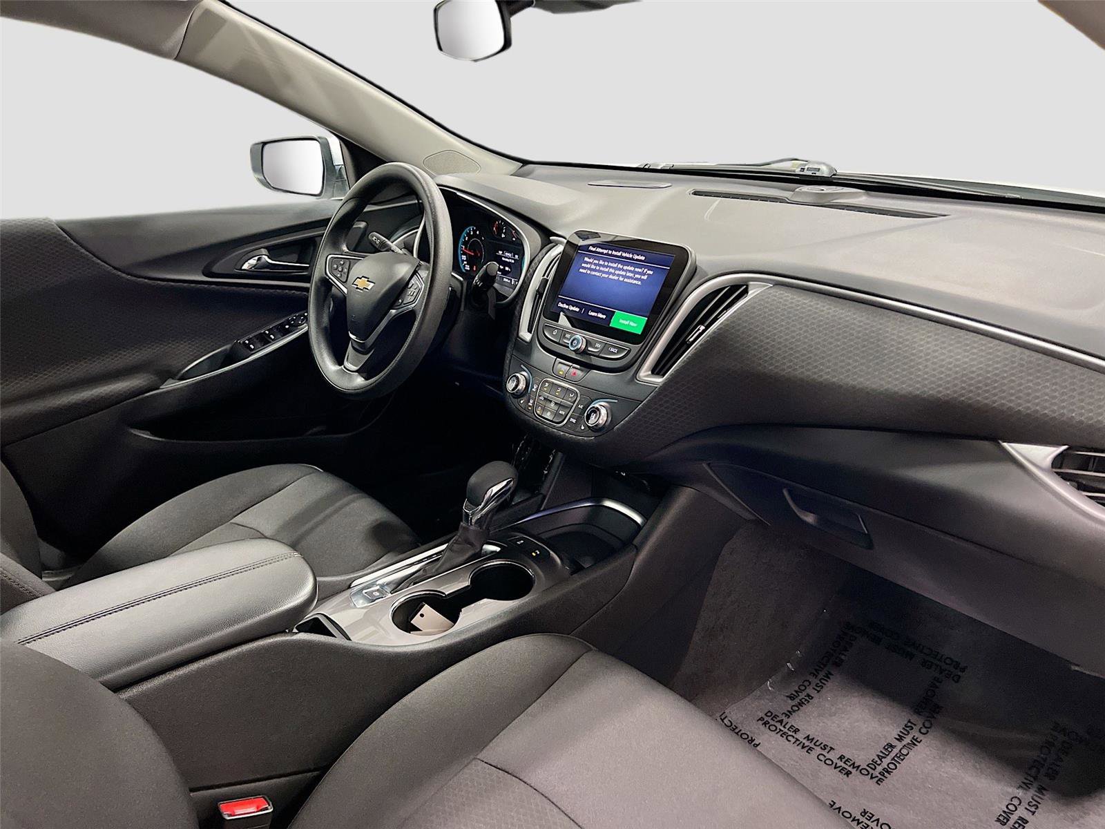 Used 2025 Chevrolet Malibu LT image 28