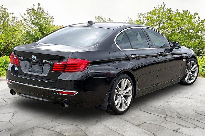 Used 2015 BMW 535i xDrive Sedan AWD/4WD image 6