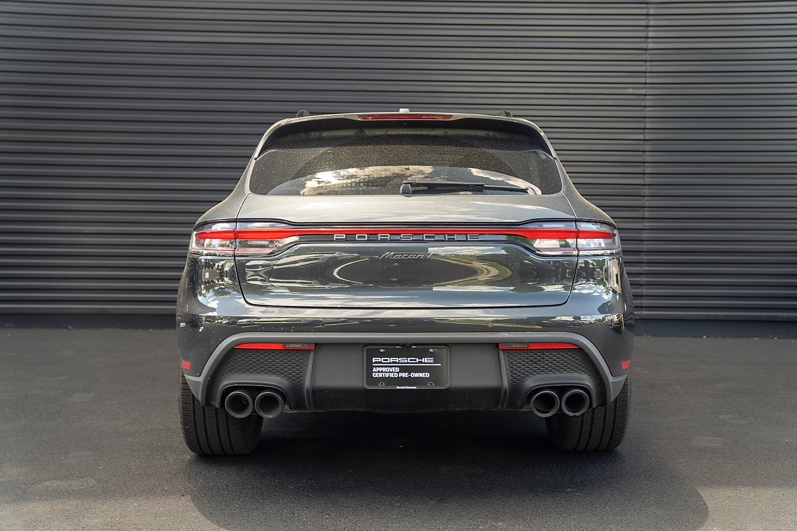 Certified 2026 Porsche Macan Turbo AWD/4WD image 30