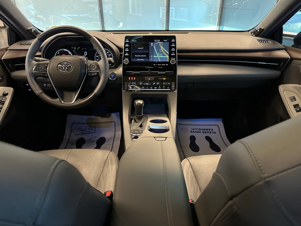 Used 2022 Toyota Avalon Limited w/ Advanced Safety Package FWD image 9