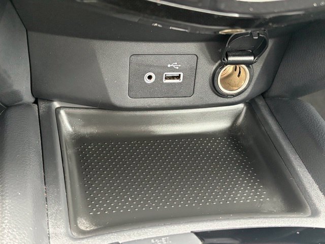 Used 2018 Nissan Rogue S AWD/4WD image 21