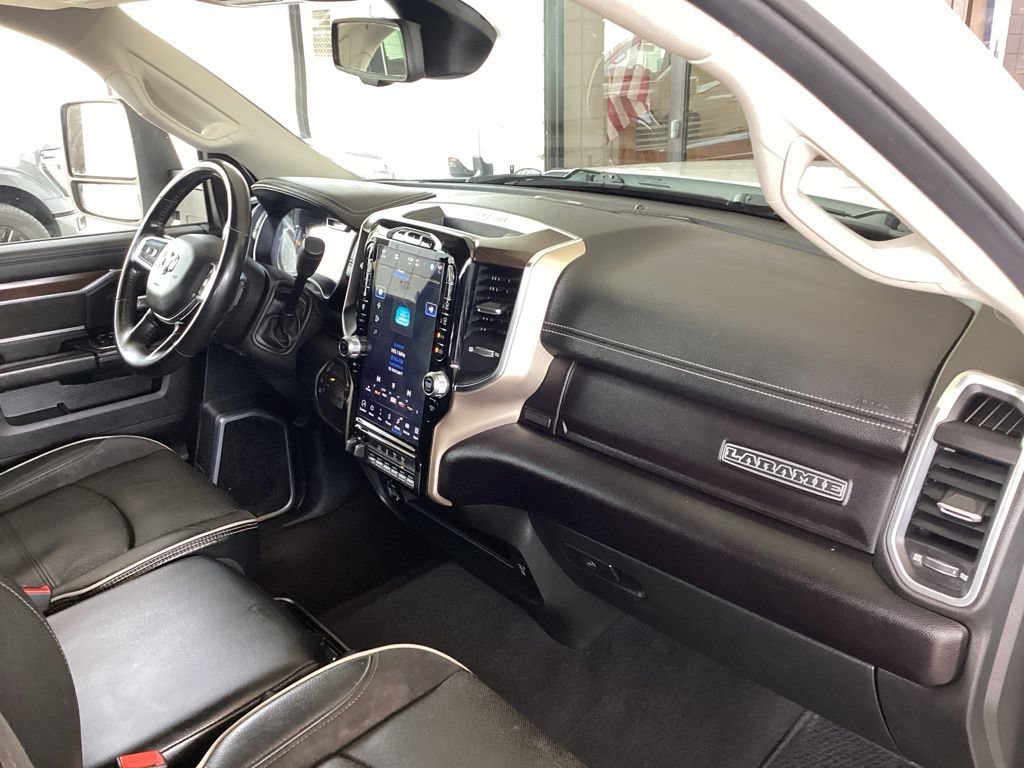 Used 2023 RAM 4500 Laramie AWD/4WD image 39
