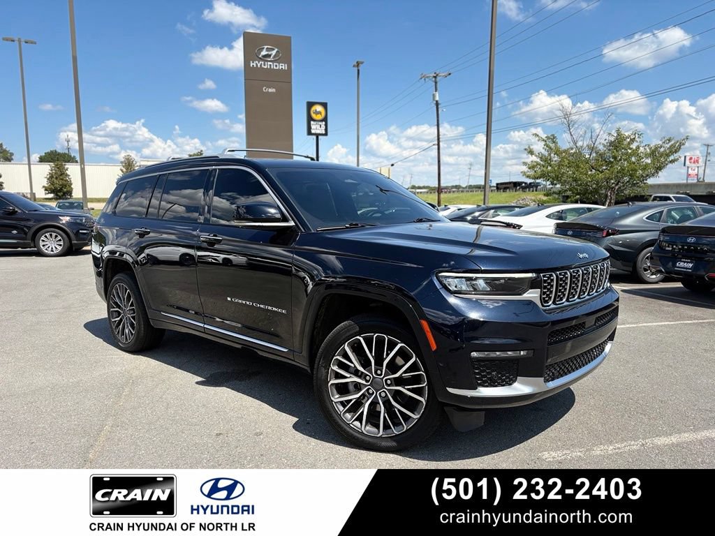 Used 2023 Jeep Grand Cherokee L Summit AWD/4WD image 1