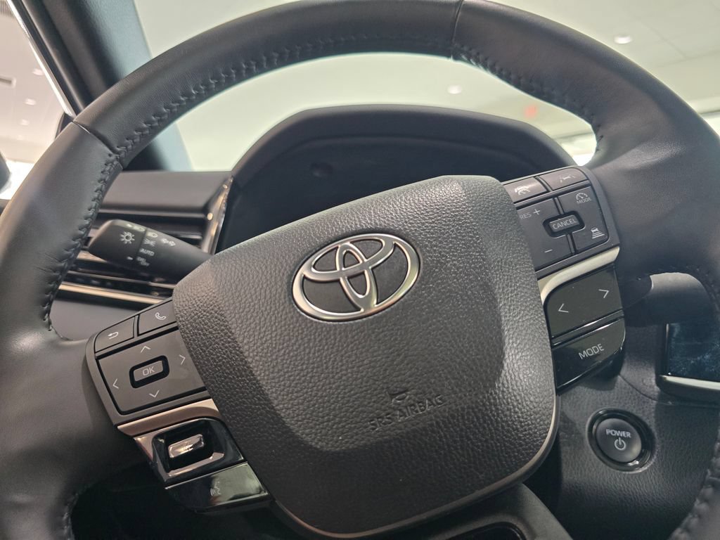 Certified 2025 Toyota Camry XSE FWD image 27