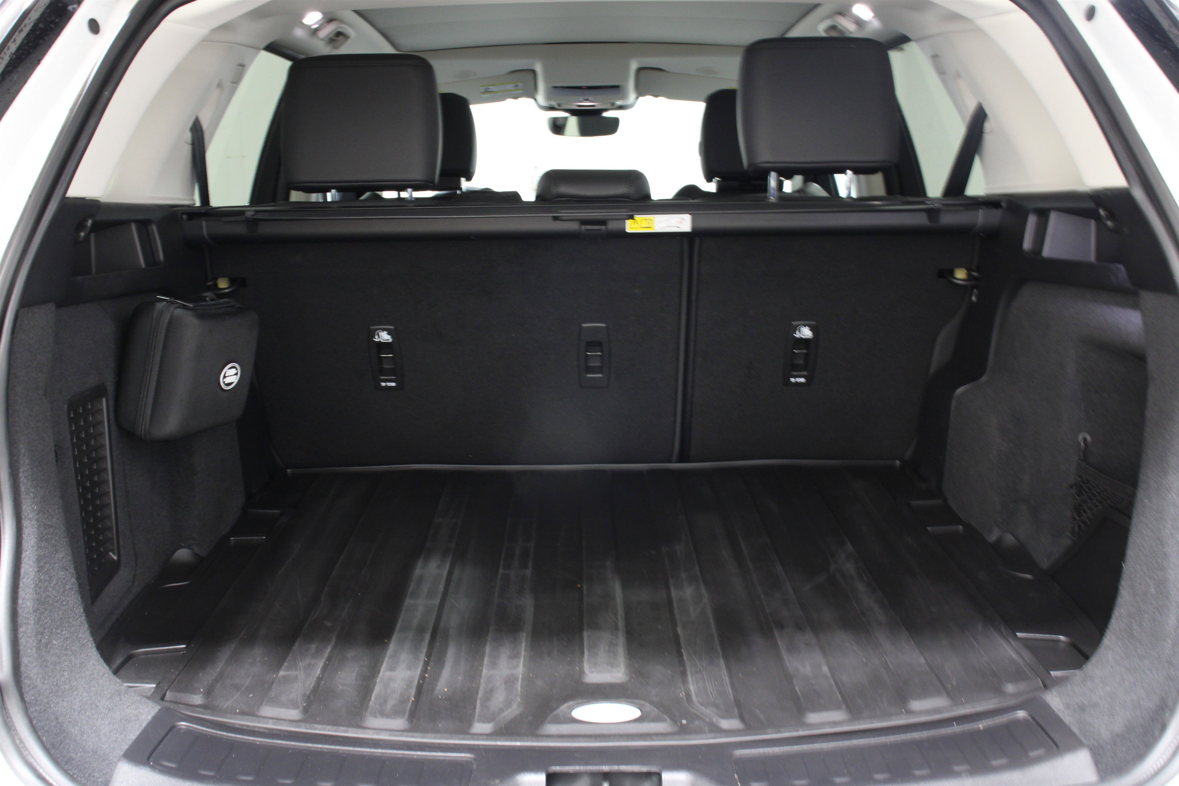 Used 2024 Land Rover Discovery Sport S image 22