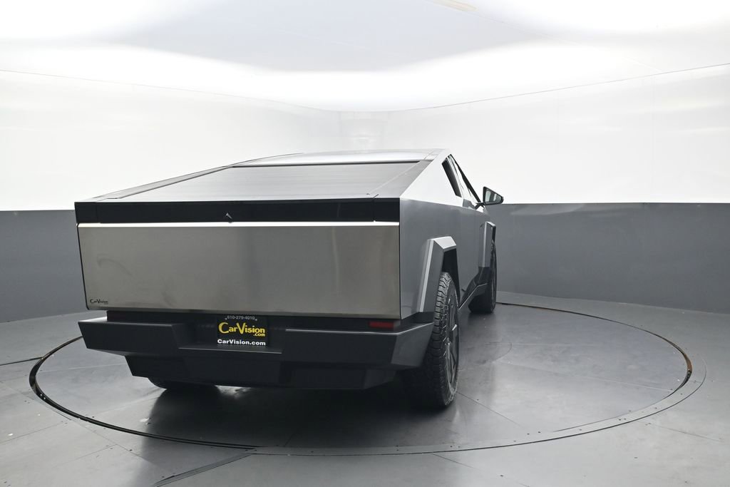 Used 2024 Tesla Cybertruck AWD Crew Cab image 7