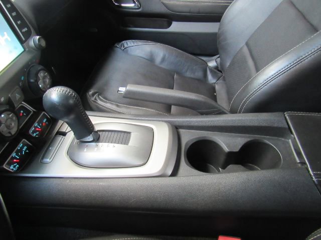 Used 2014 Chevrolet Camaro SS image 31