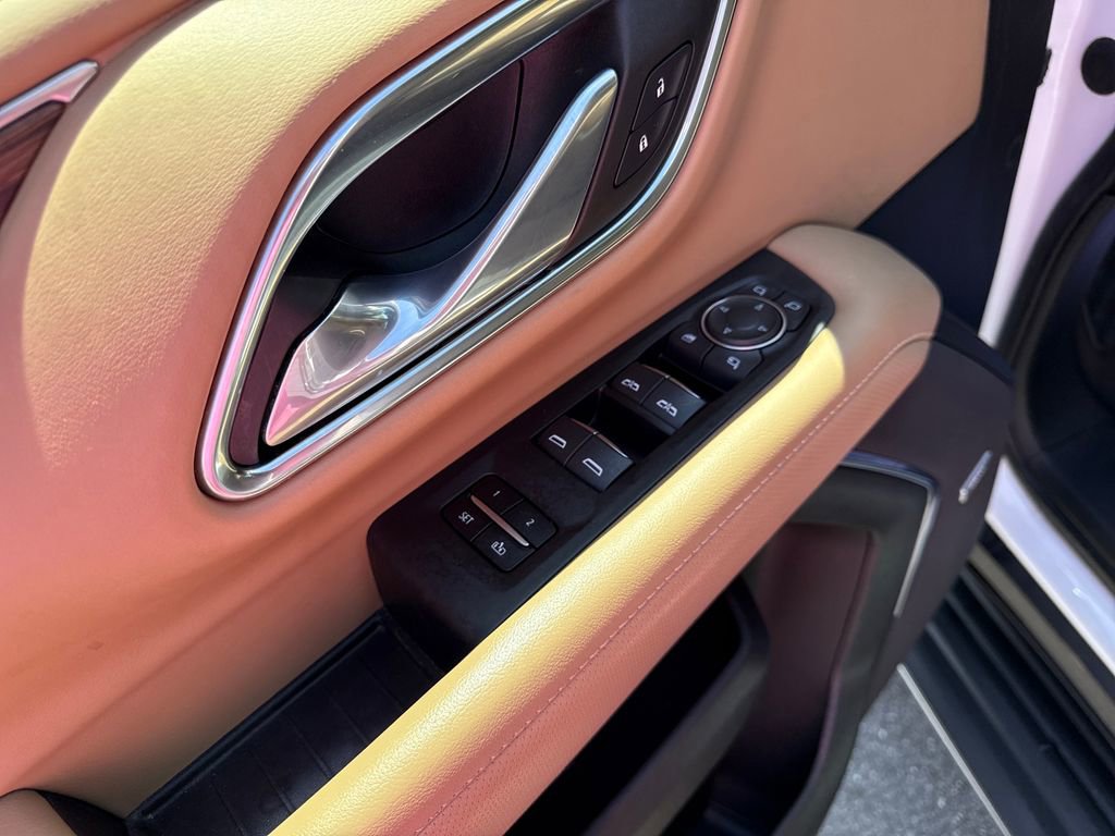 Used 2023 Chevrolet Tahoe Premier image 12