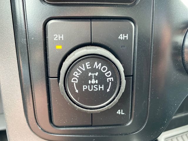 Used 2025 Ford F150 XLT w/ Equipment Group 302A MID image 32