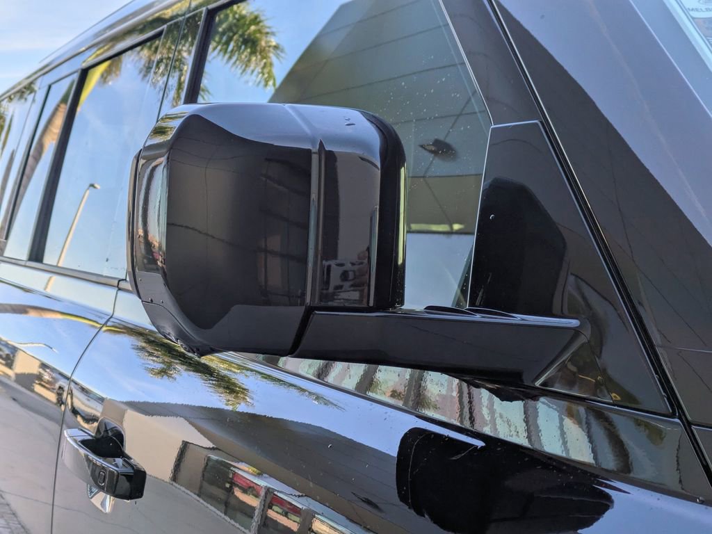 New 2025 Land Rover Defender 130 S image 12