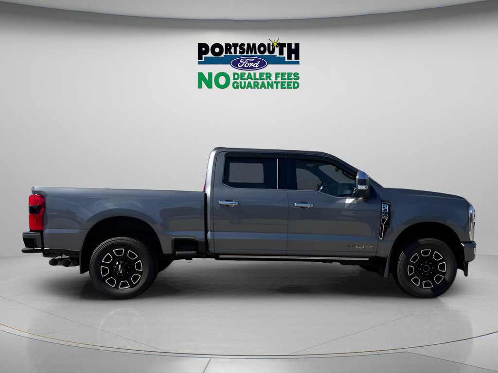 Used 2024 Ford F350 Platinum AWD/4WD image 6