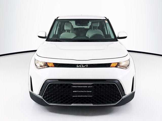 Certified 2023 Kia Soul LX w/ LX Technology Package FWD image 2