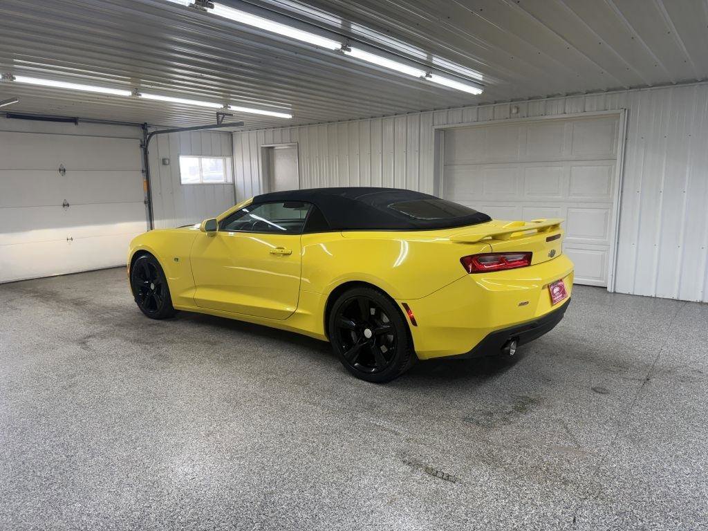Used 2017 Chevrolet Camaro SS image 4