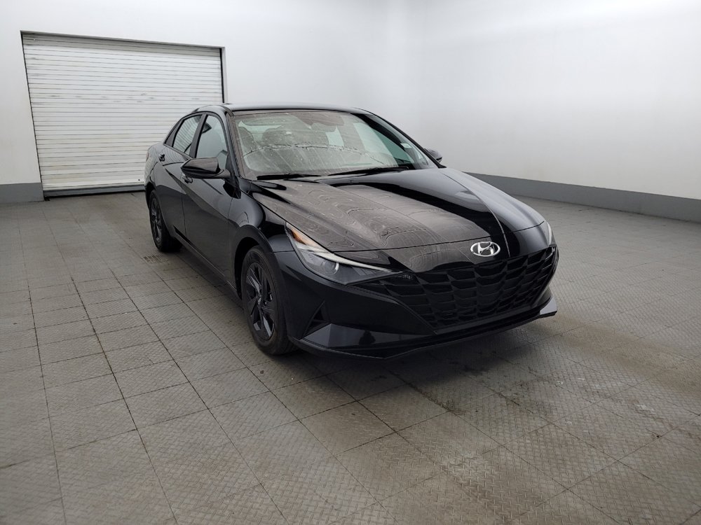 Used 2023 Hyundai Elantra SEL FWD image 13