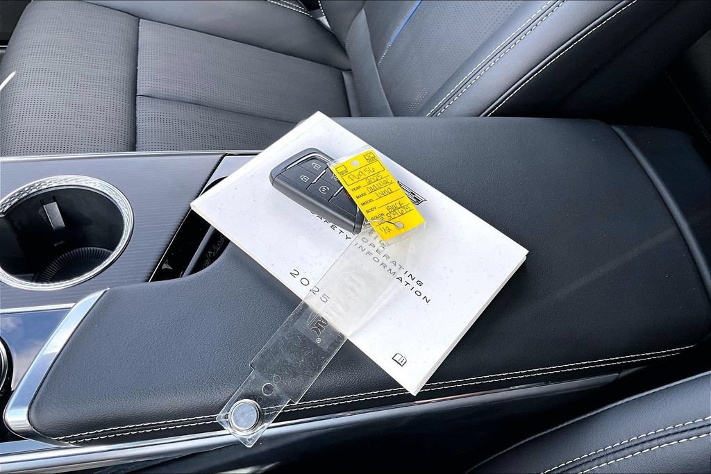 Certified 2025 Cadillac Lyriq Luxury w/ LPO, Floor Liner Package AWD/4WD image 35