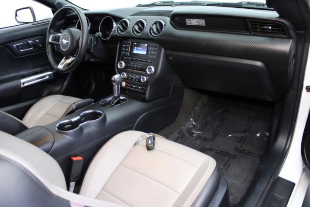Used 2015 Ford Mustang Convertible w/ Equipment Group 051A RWD image 28