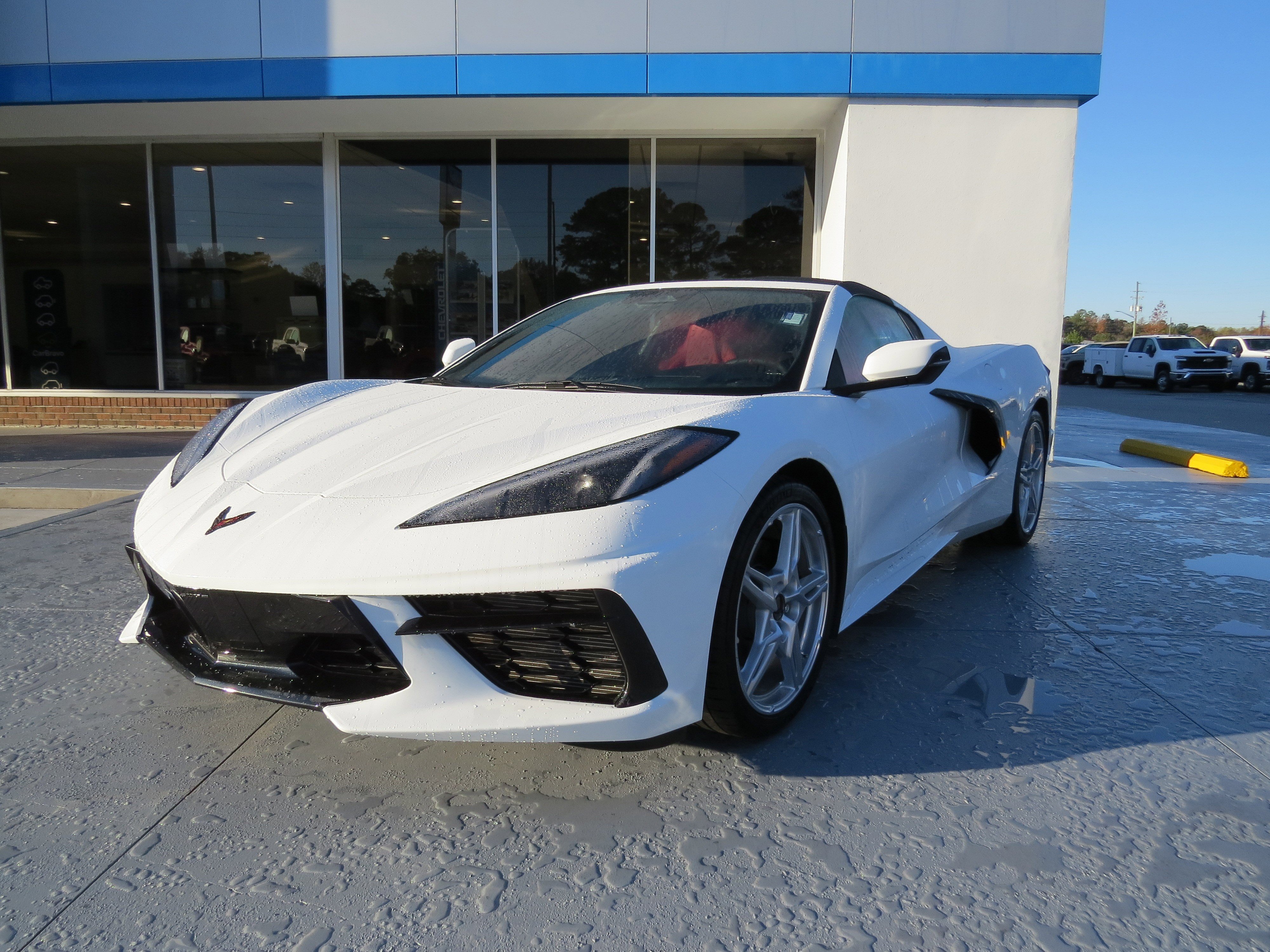 Used 2025 Chevrolet Corvette Stingray Coupe w/ 1LT image 2