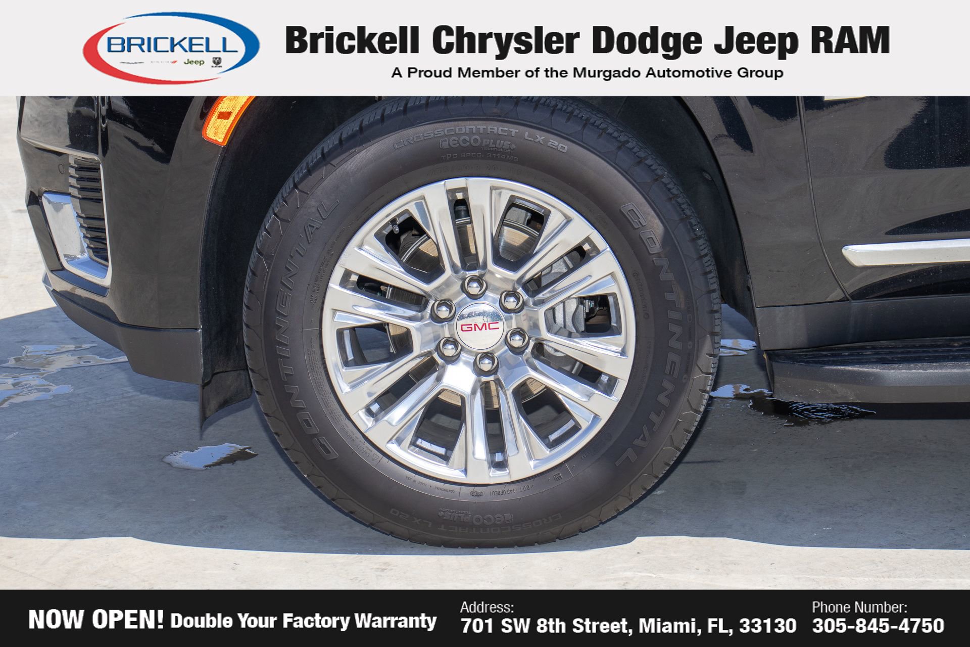 Used 2023 GMC Yukon XL Denali AWD/4WD image 37