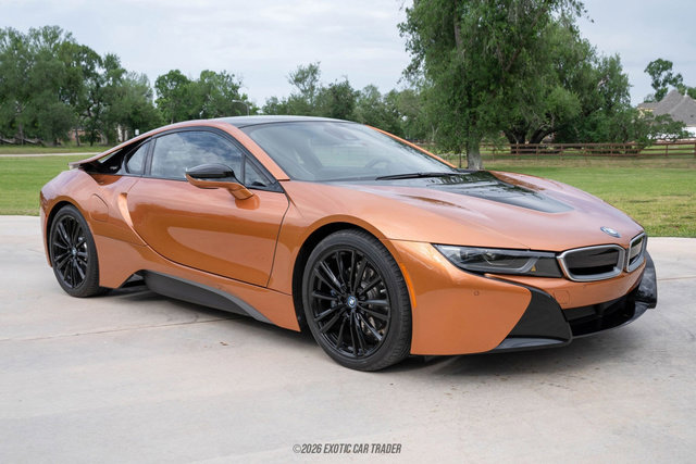Used 2019 BMW i8 Coupe AWD/4WD image 12