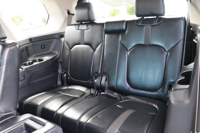 Used 2025 Honda Pilot EX-L image 15