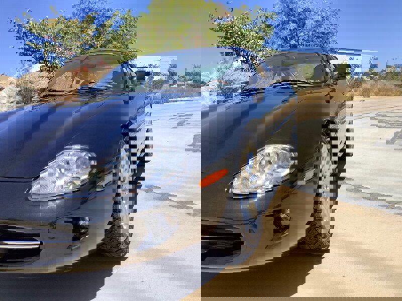 Used 2000 Jaguar XK8 Coupe image 10