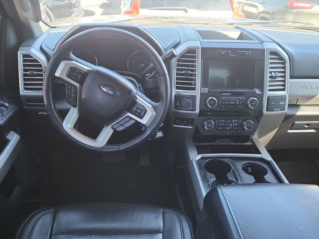 Used 2017 Ford F250 Lariat w/ Chrome Package image 7